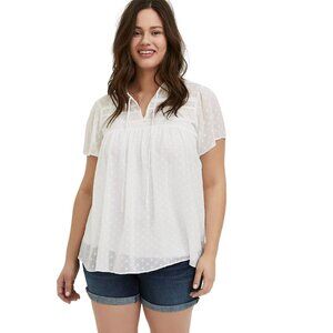Torrid Peasant Blouse Size Medium Large Clip Dot Sheer Crinkle Gauze White NEW